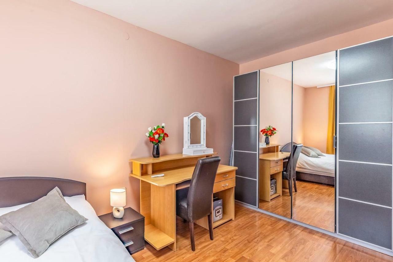 All Seasons Apartment Pula Exterior foto