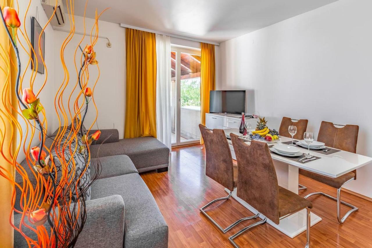 All Seasons Apartment Pula Exterior foto